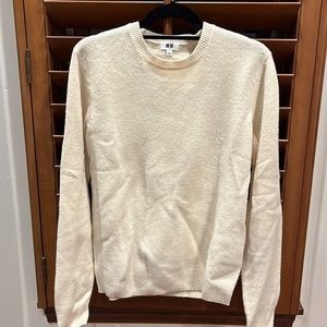 Wool sweater uniqlo